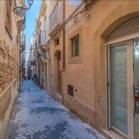 La Casa Dei Candelai Сиракуза Екстериор снимка