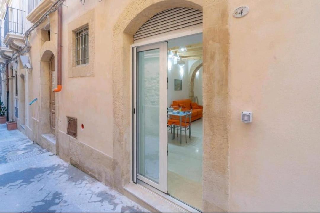 La Casa Dei Candelai Сиракуза Екстериор снимка