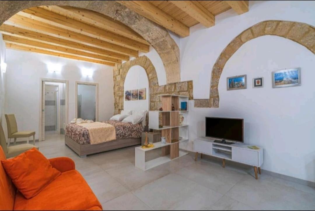La Casa Dei Candelai Сиракуза Екстериор снимка